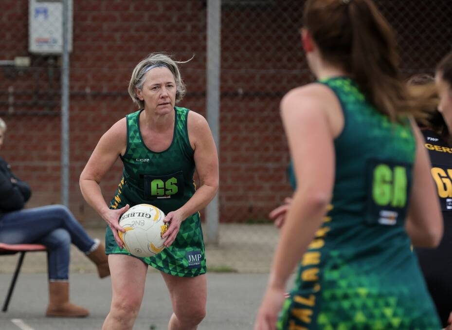 DETERMINED: Tallangatta goal shooter Liona Edwards was among the best players for the Hoppers during the side's win against Kiewa-Sandy Creek at home on Saturday.