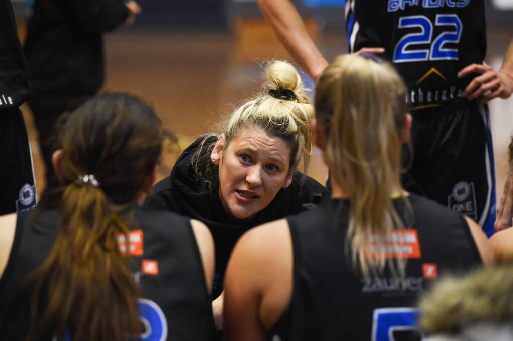 DONE AND DUSTED: Bandits' coach Lauren Jackson addressing the players during their last game of the season on Saturday. Picture: MARK JESSER