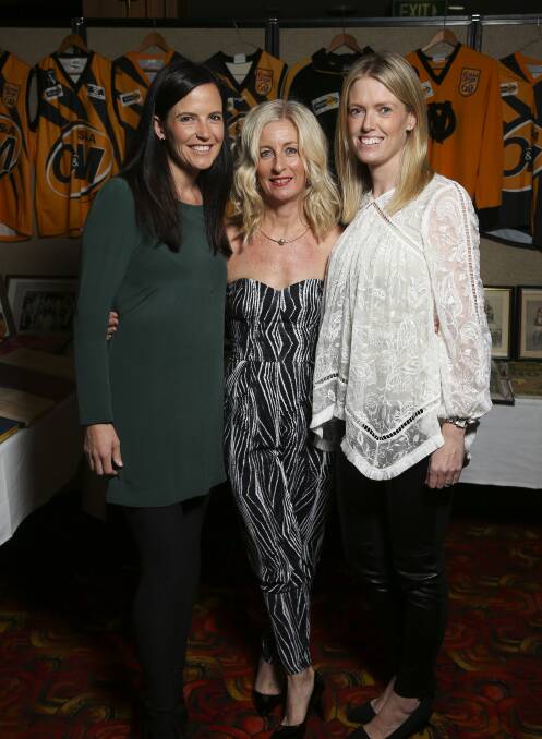 Yarrawonga's Lauren Mulquiny, Tracy Gillies and Rebecca Carlyle.