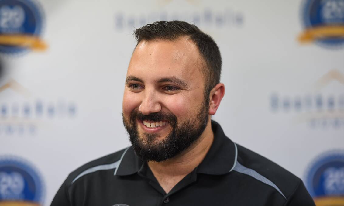 LEADER: Matt Paps has recommitted to the Albury-Wodonga Bandits as the women's coach for the 2022 NBL1 East season after leading the side in NBL1 South this year.