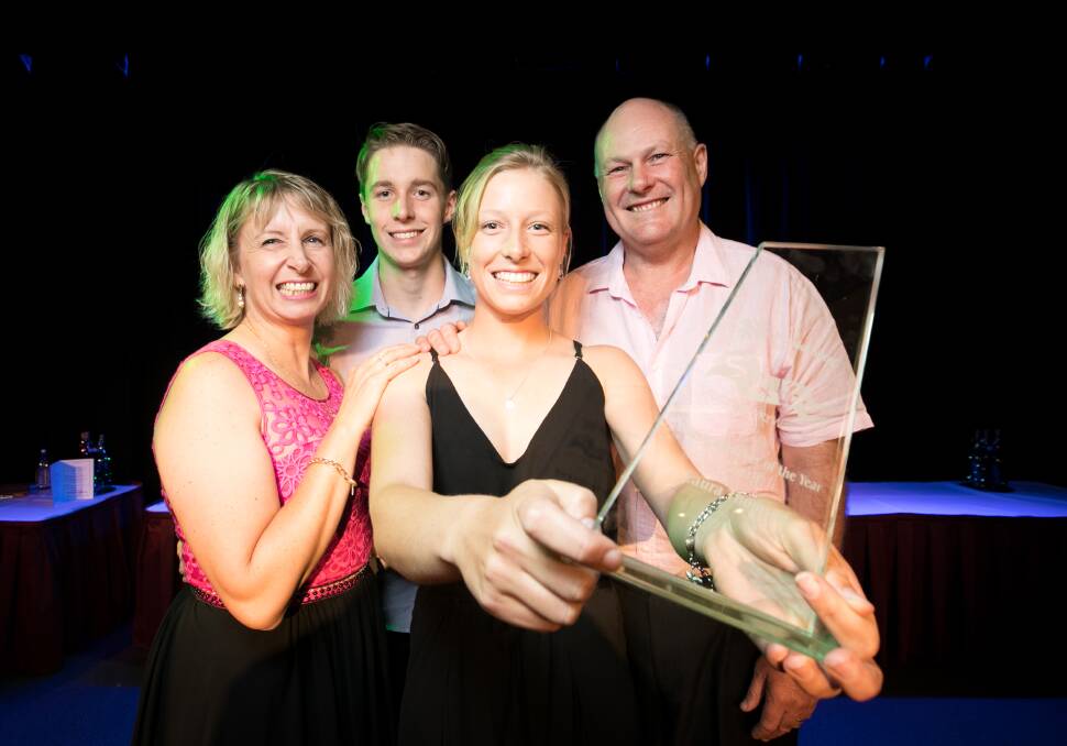 2019 Norske Skog Young Achiever of the year award winner Laura Thomson with her family on the awards night.