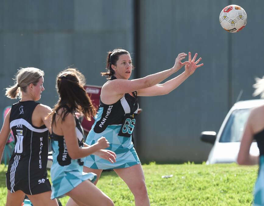 ACCURATE: Sarah Senini provided accuracy in the ring for Lavington in their win against Wangaratta on Saturday. Picture: MARK JESSER