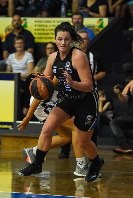 FOCUSED: Emma Mahady was sensational for the Bandits in their win