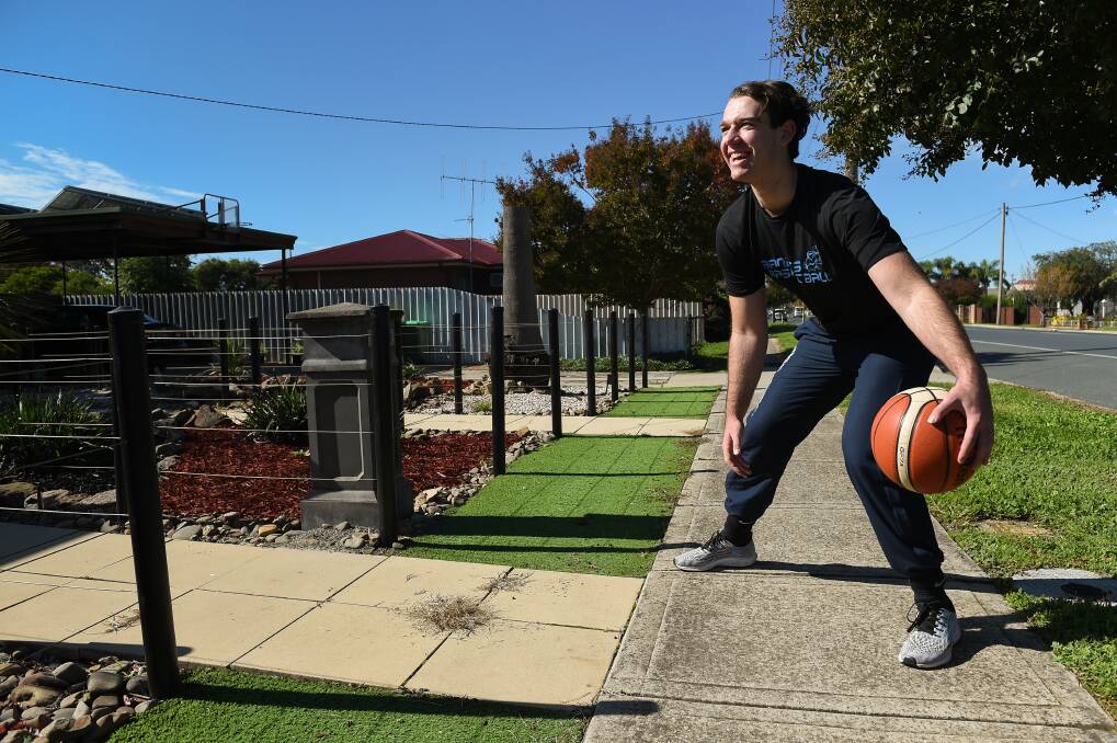 KEEPING ACTIVE: Albury-Wodonga Bandits' Bailey Lloyd is already looking forward to the 2021 NBL1 season after the competition was cancelled this year due to the coronavirus. Picture: MARK JESSER