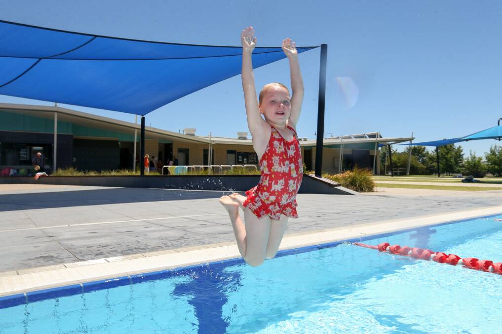 COOLING OFF: Sienna-Grace Gibson, 6, of Wodonga, is looking forward to a swim at Waves Wodonga as temperatures peak this week. Picture: TARA TREWHELLA