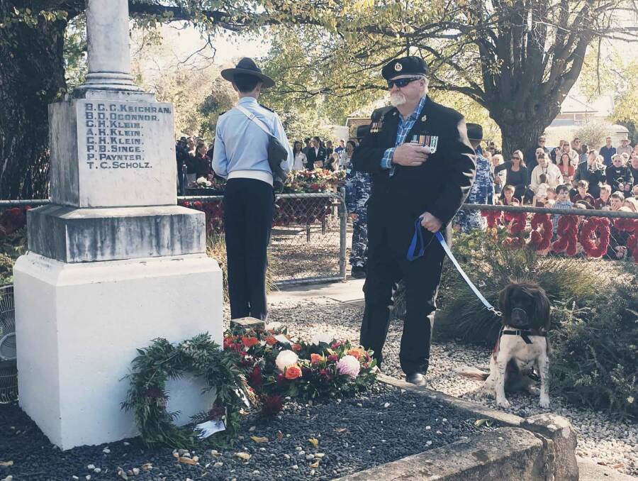 Mateship ... laying of wreaths during the morning Anzac Day service at Jindera. Picture by Jodie O'Sullivan