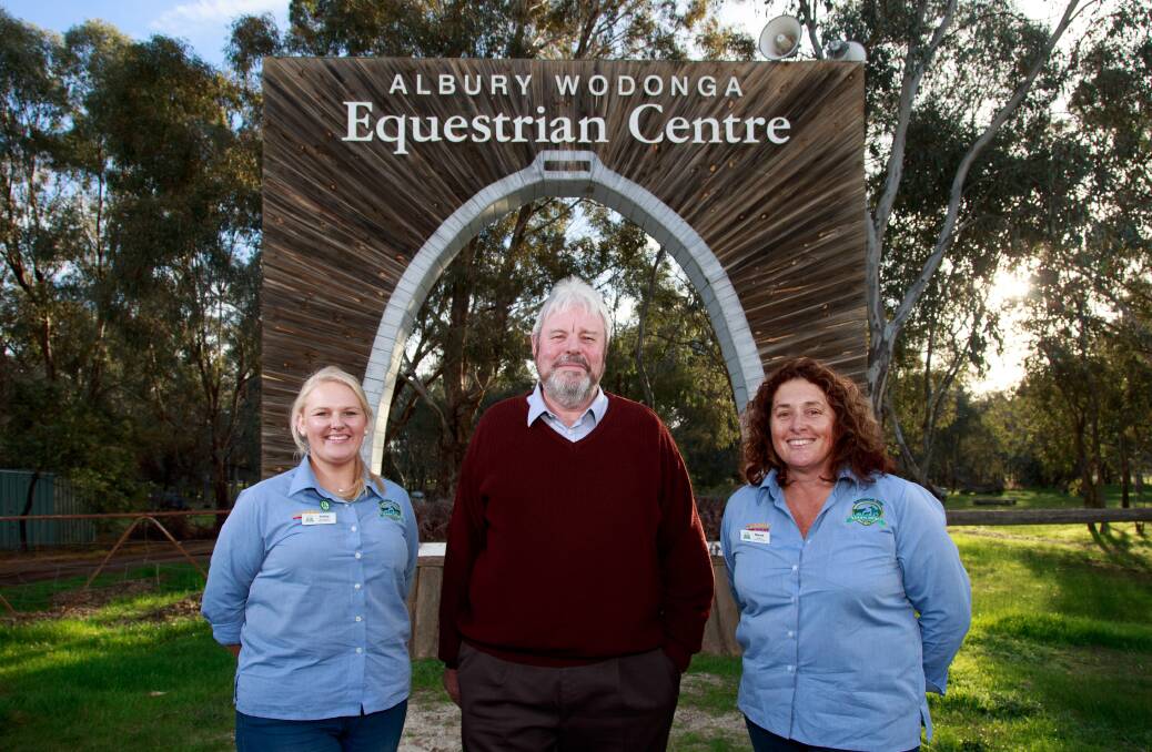 SHOWCASE: Albury Show Society's Ray Walsh (centre) with Bungendore Show vice-president Ashley Meyer-Dilley and president Marion Whalan.