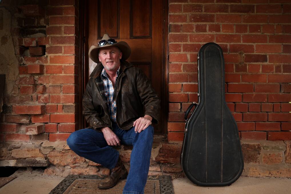 CHART-TOPPING TRIUMPH: Walla farmer and 2022 'The Voice' contestant Danny Phegan has just secured his first number one single on the iTunes country charts with The Halfway Hotel - the video clip was filmed at Jindera, Gerogery and Walla. Picture: JAMES WILTSHIRE