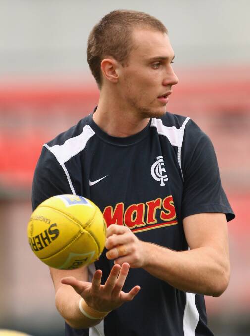 Blake Bray during a training drill with Carlton in 2011.