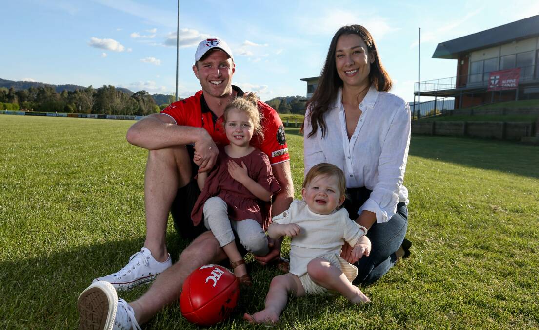 Dawson Simpson with his wife Allira and children Nash and Isla
Picture: TARA TREWHELLA