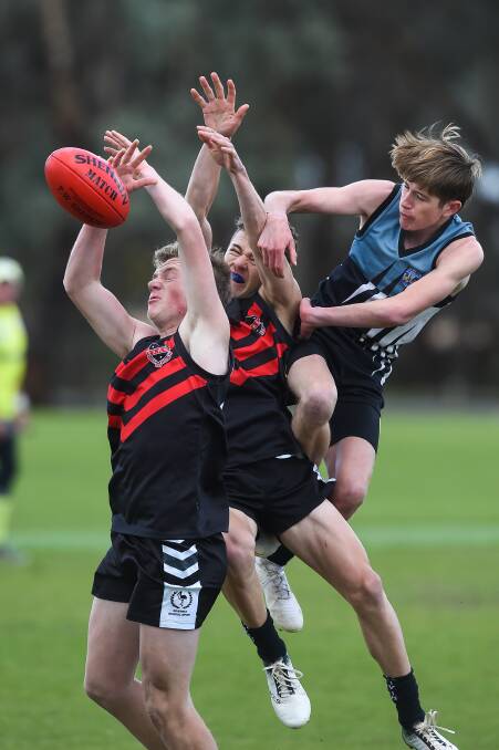 Albury High's Max Byrne takes front position against Kiama. Picture: MARK JESSER