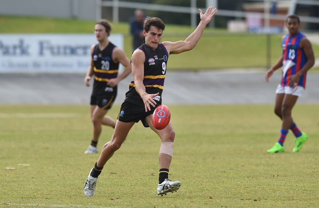 Matt Walker will need to fire at the stoppages for the Bushrangers to defeat Sandringham.