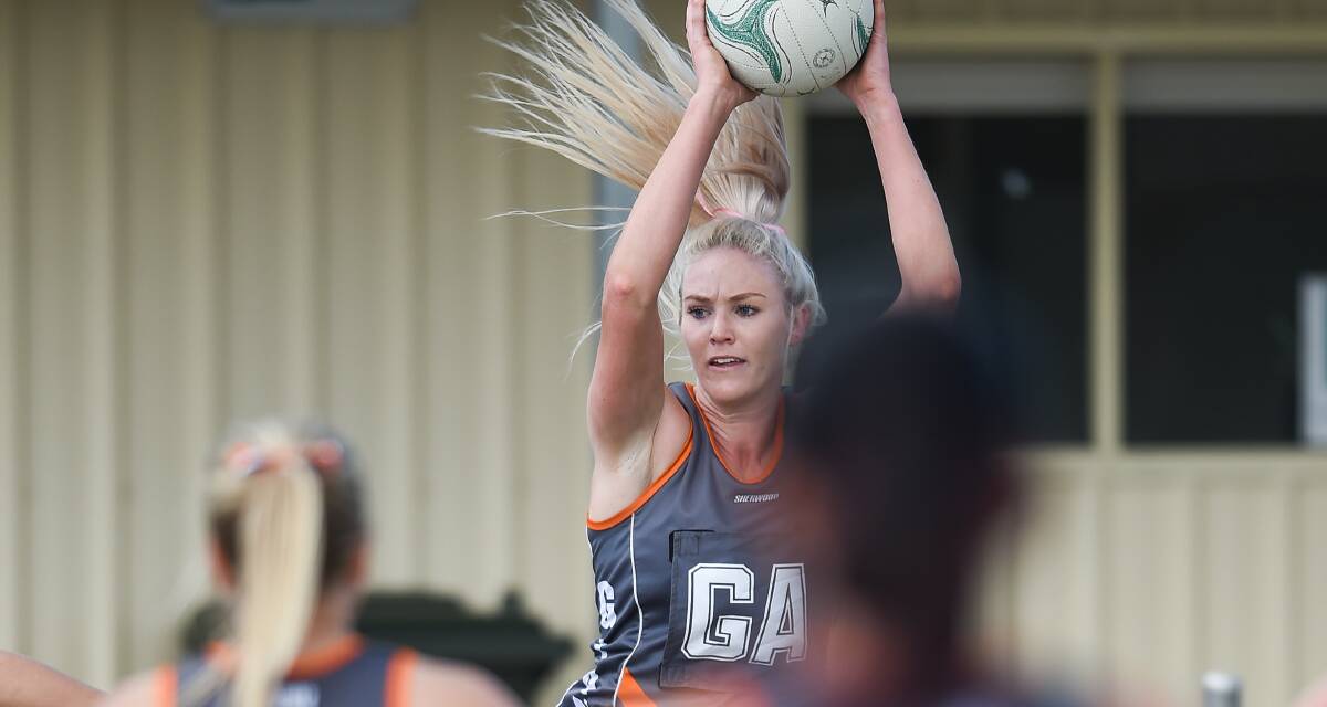 Tall Rand-Walbundrie-Walla shooter Lisa Tobin proved a handful for the Holbrook defence at Holbrook on Saturday. Pictures: MARK JESSER