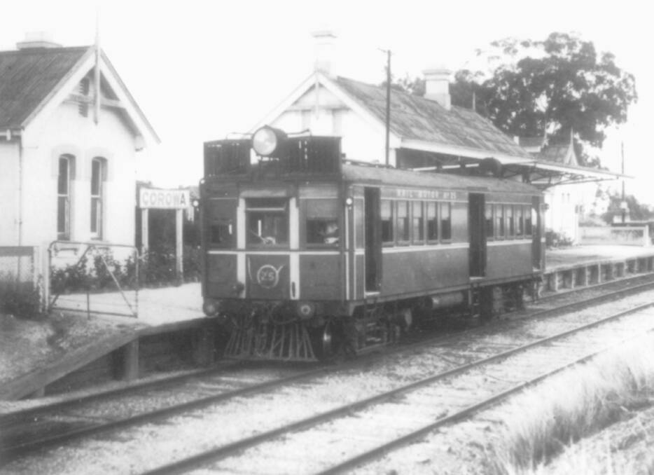 On track: One of the rail motors that will form part of the funeral train for Tim Fischer stopped at Corowa railway station.