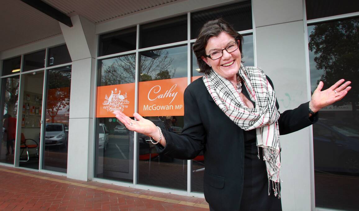 Flashback: Former MP Cathy McGowan at the opening of her Wodonga office. Her successor Helen Haines has vowed to maintain premises in the Border city and Wangaratta.