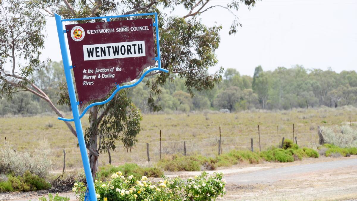 Set for a rush: Wentworth Council is anticipating greater traffic on the normally quiet track into South Australia on the north side of the Murray River. Picture: SUNRAYSIA DAILY