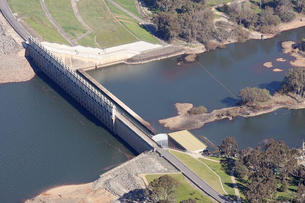 Bird's eye view: The weir wall of Lake Hume and power station pictured in 2007.