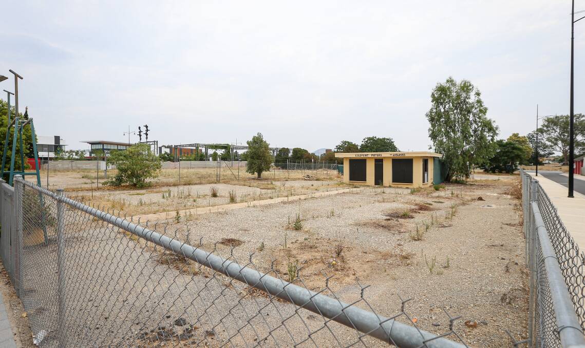 Makeover looming: The depressing looking former home to Gold Point Motors in central Wodonga will be transformed in the new year after a deal by the city council and Development Victoria. Picture: JAMES WILTSHIRE