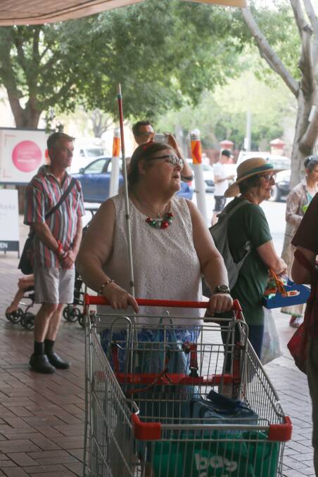 Not expected: Thurgoona shopper Mary Esler watched on with intrigue as she wheeled her trolley along Dean Street. Picture: TARA TREWHELLA