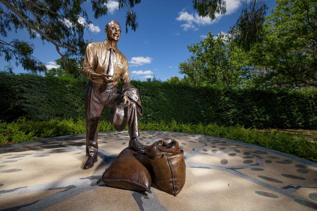 Immortalised: The statue of former member for Indi John McEwen revealed by Governor-General David Hurley. McEwen lived from 1900 to 1980 and was prime minister for 23 days in 1967-68. Picture: CANBERRA TIMES