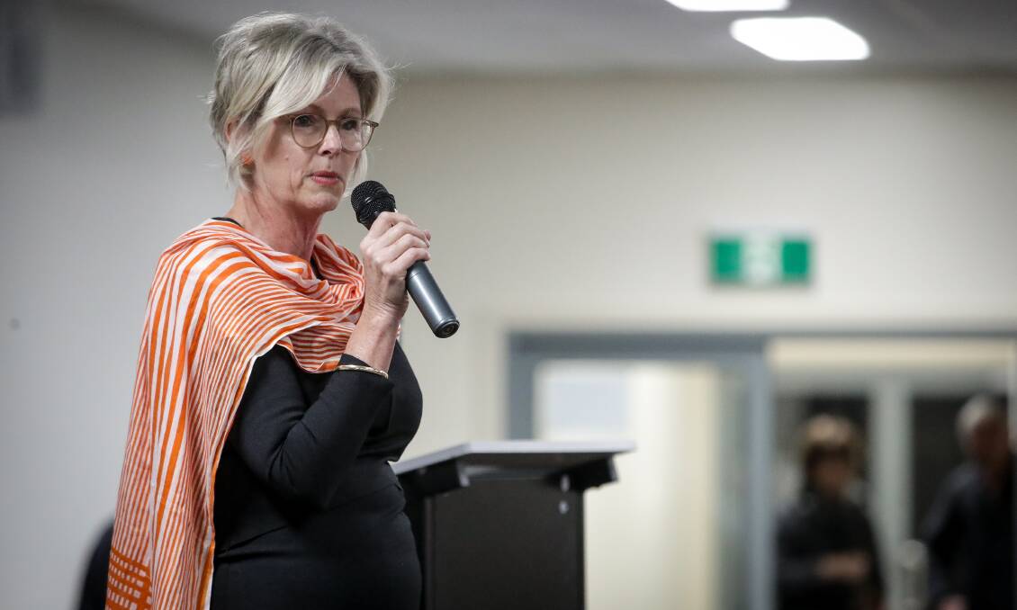In the orange corner: Helen Haines addresses the crowd at Wednesday night's candidates' forum at Benalla. Picture: JAMES WILTSHIRE