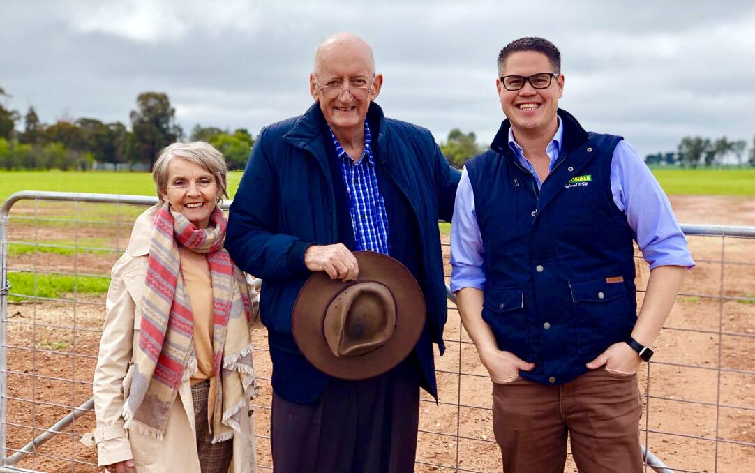 Three of a kind: Former Nationals MP for Riverina Kay Hull with fellow party members Tim Fischer and Wes Fang at the entrance to his family's old property Peppers. Picture: TWITTER 