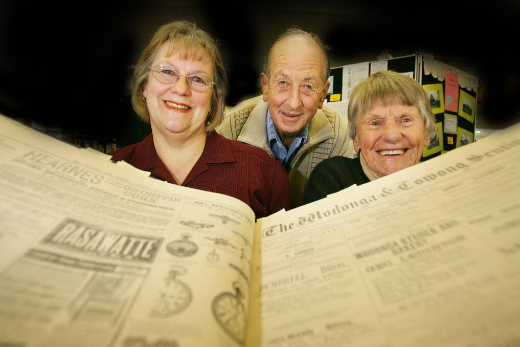 Three historophiles: Jim Parker with Uta Wiltshire and Jean Whitla promoting an historical society exhibition about Wodonga's olden days in 2007.