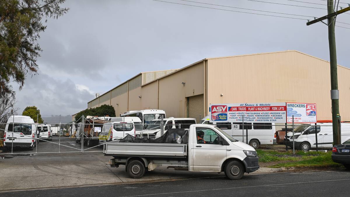 Another stop: The truck wreck business in North Albury where infected Sydney removalists stopped last Saturday. Picture: MARK JESSER