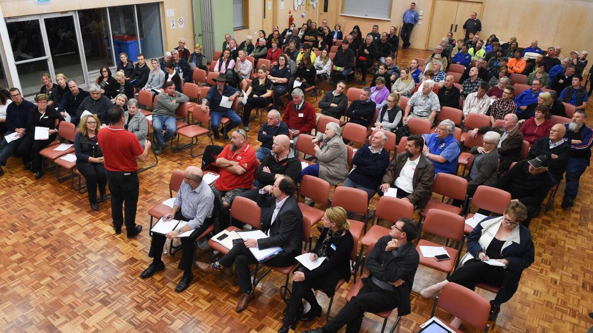 The audience at Monday night's meeting at Tangambalanga to discuss the closure of Murray Goulburn's Kiewa dairy.