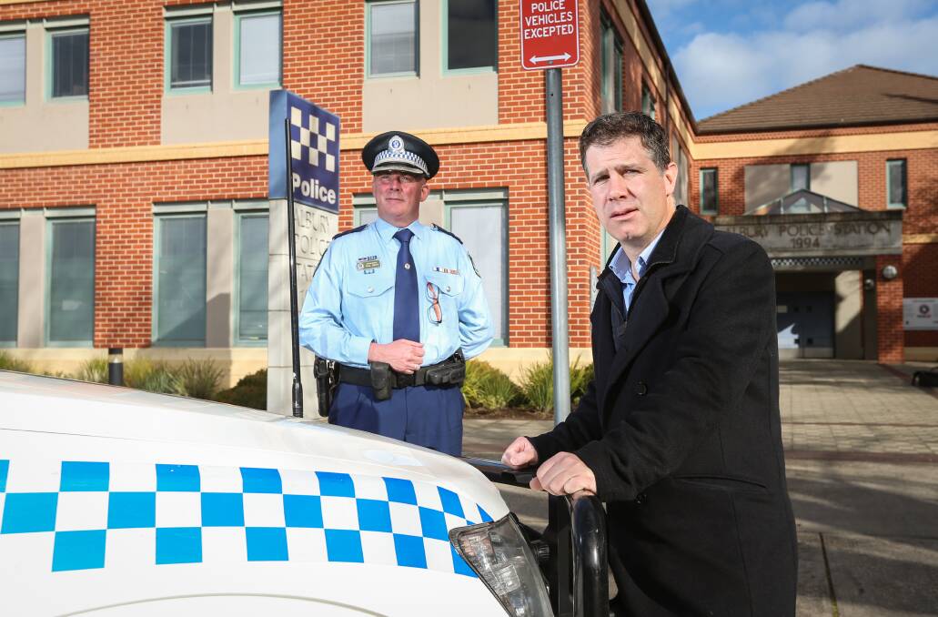 Albury MP Justin Clancy with Murray River police district chief, Superintendent Paul Smith. The Opposition politician has welcomed a parliamentary inquiry into rural crime.