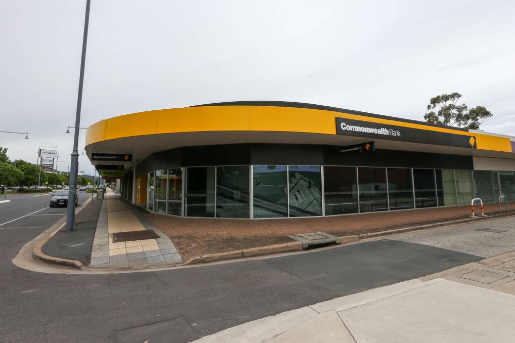 Another withdrawal: Commonwealth Bank has joined other financial institutions in closing down its Lavington branch. Picture: TARA TREWHELLA