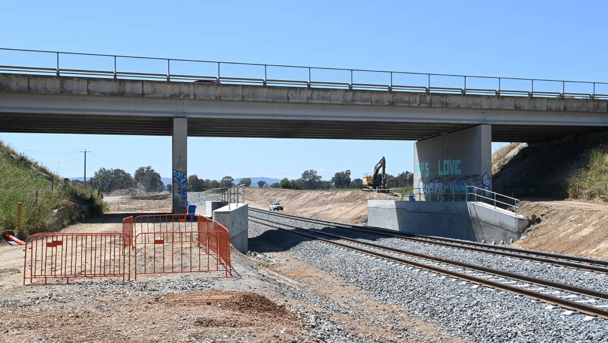 AFTER: The railway below the Murray Valley Highway following lowering of rails. Note the height of the buffer walls in this picture compared to the before image above.