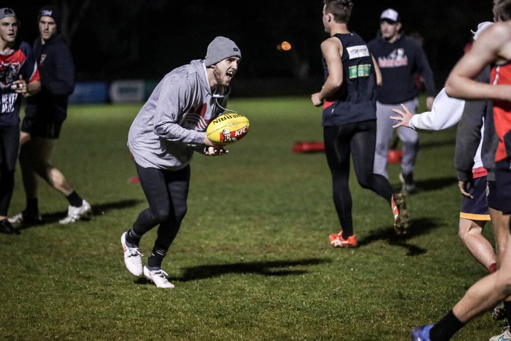 Ex-Collingwood defender Sam Murray trained with his former O and M club Wodonga Raiders in 2018. Murray has now nominated fellow O and M outfit Wangaratta Rovers as his second club after joining Williamstown over summer.