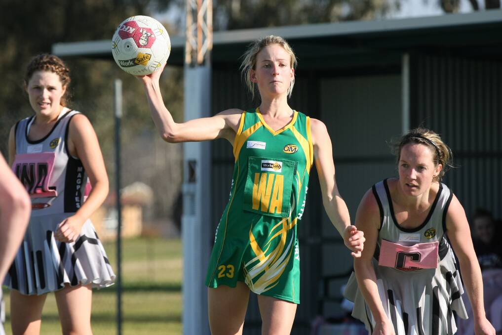 Ellie Pashley (nee O'Kane) playing for North Albury in her last year in 2010.