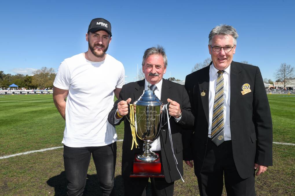 Collingwood's Lynden Dunn was a guest of the O and M for the 2018 grand final at Wangaratta's Norm Minns Oval.