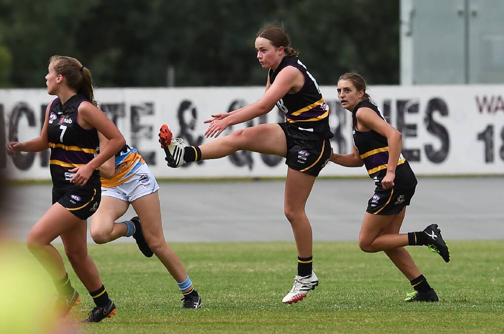 Zali Spencer has been an impressive performer for the Murray Bushrangers and has now won selection into the inaugural Giants Female Academy.
