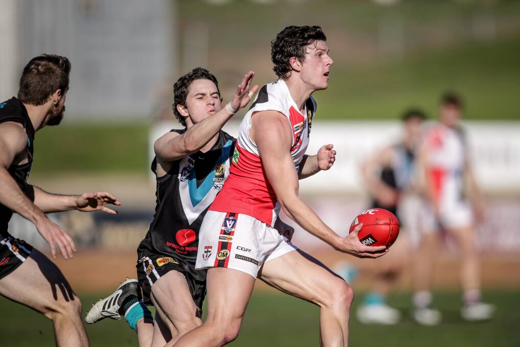 Kurt Aylett debuted for Myrtleford against Lavington last year and played five matches, the bulk of those as he recovered from a calf injury while playing for Essendon in the VFL.