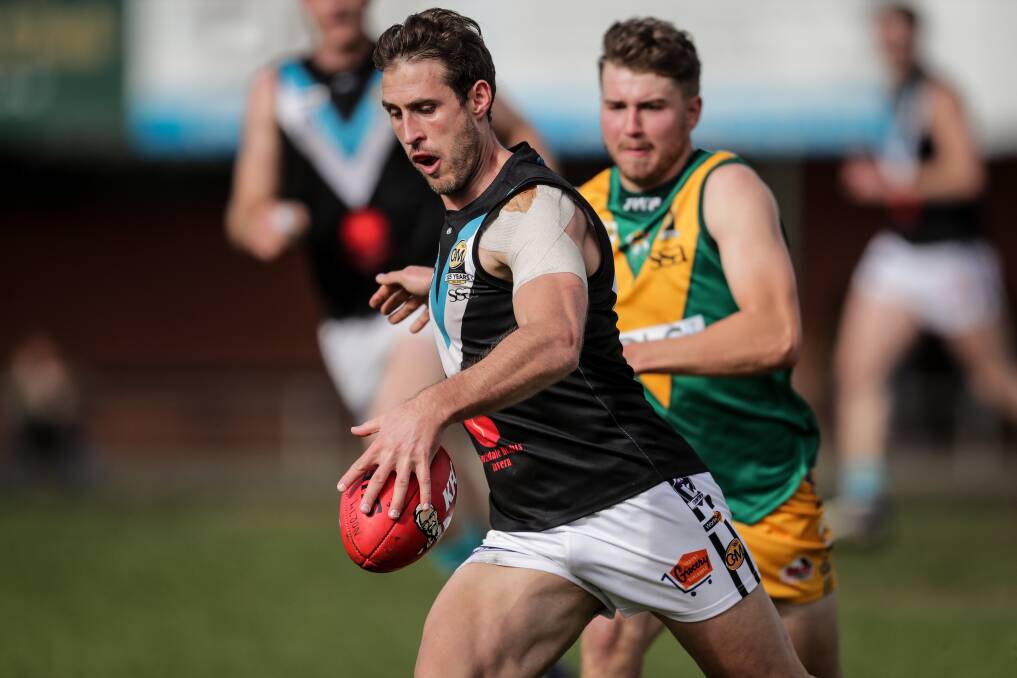 Lavington's Simon Curtis has had a sensational debut year and a number of experts believe he will poll the most Morris Medal votes, although he's ineligible to win.