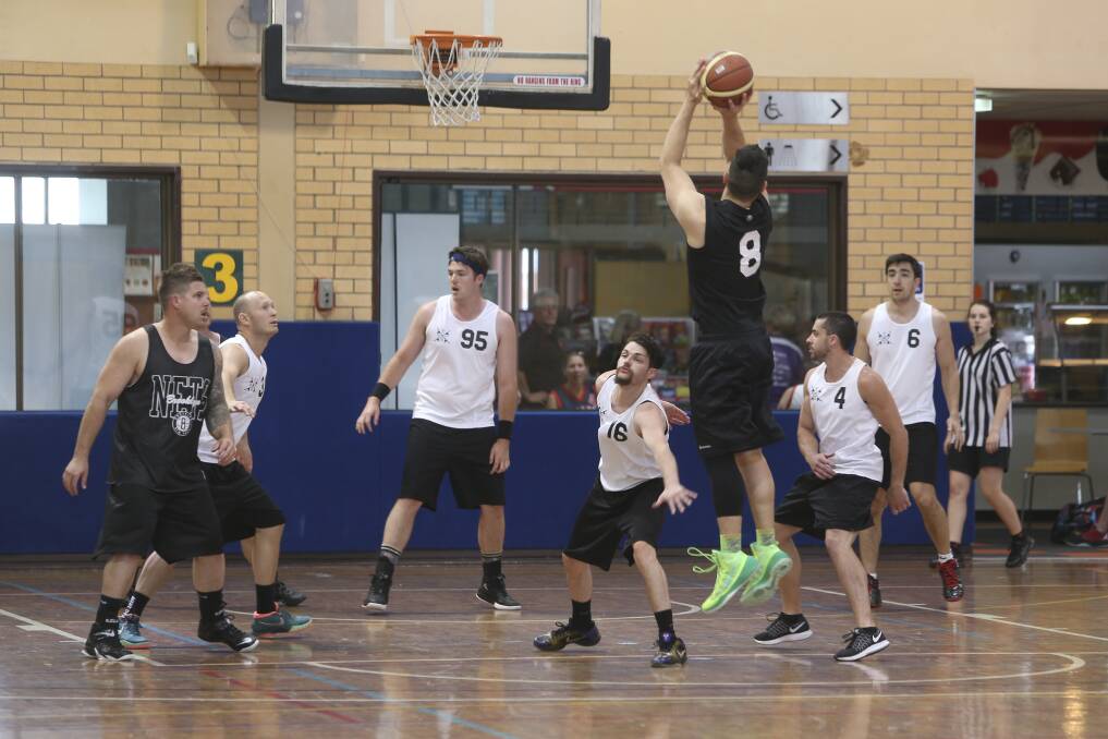 The Twin Cities basketball carnival will attract hundreds of players from NSW, Victoria and the ACT.