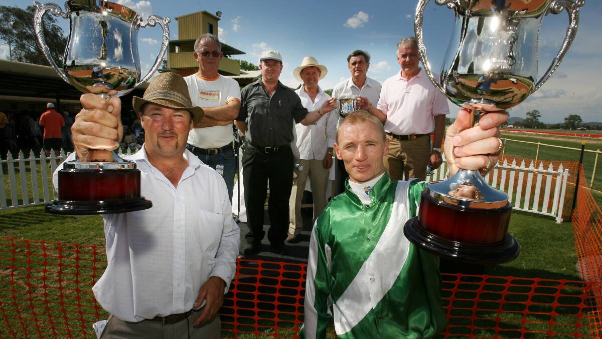O'Prey with jockey Brendan Ward after winning the Wodonga Cup with Elizabethan in 2007.