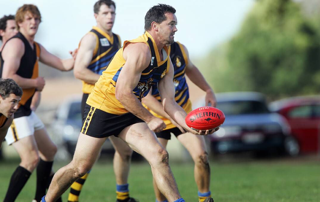 Harvey in action for Rand-Walbundrie in 2007.