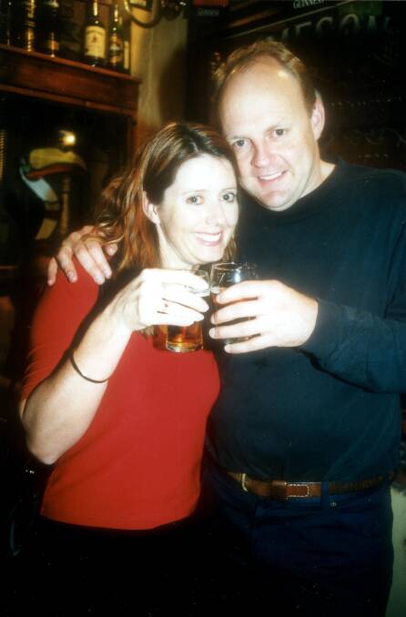 Billy Brownless and Robyn Hillary in 2001.