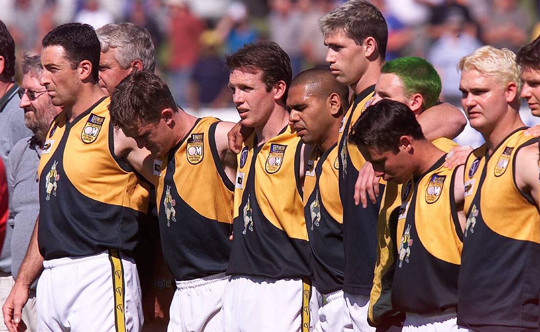 North Albury players in the lead-up to the 2002 grand final.