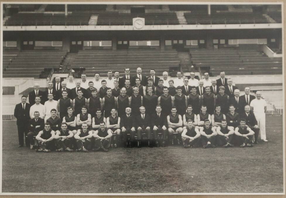 Melbourne's 1964 premiership winning side.