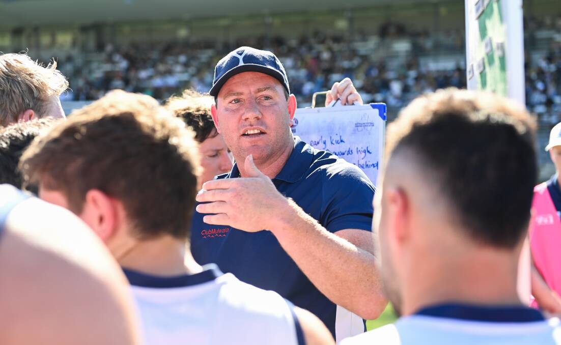 Stevie J addresses his troops during last year's grand final against Albury. Picture by Mark Jesser