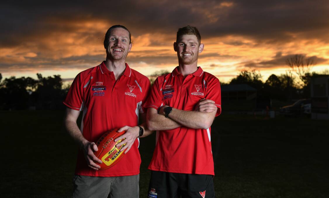 Chiltern recruit and assistant coach Dion Gleeson with co-captain Ben Mason at training on Thursday night. Picture by Tara Trewhella