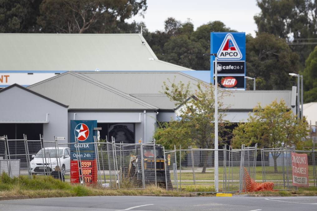 CLOSE PROXIMITY: Wodonga's new OTR service station on Moorefield Park Drive is less than 200 metres away from APCO service station. Picture: ASH SMITH