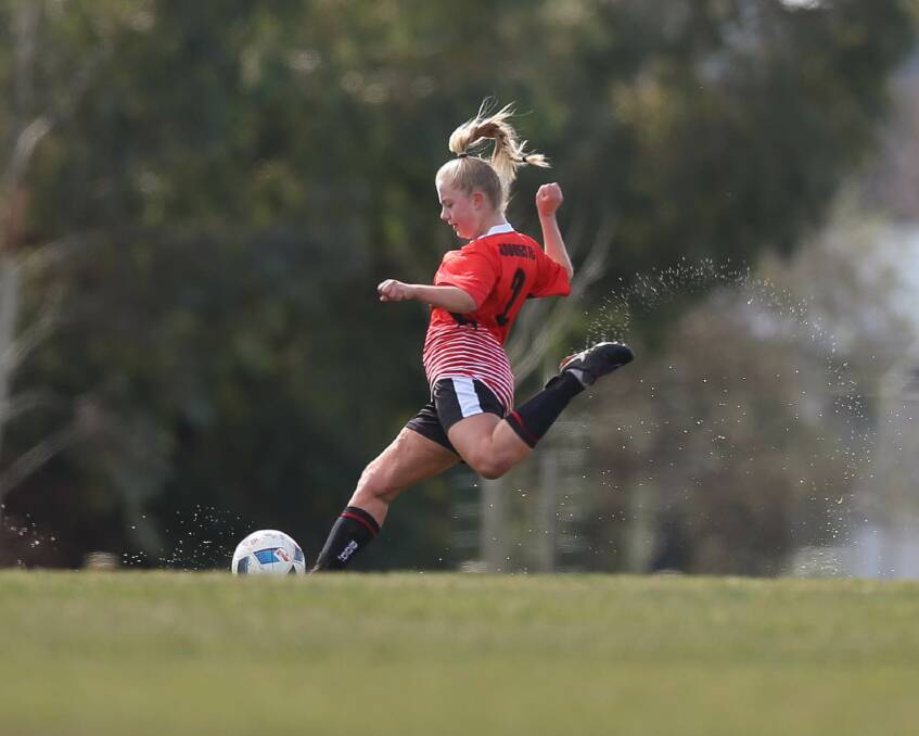 EAGER TO IMPRESS: Boomers rising star Sarsha Smith is hoping to feature on a tour of the UK and France next year. Smith has been a shining light since returning to the AWFA competition this season. Picture: TARA TREWHELLA