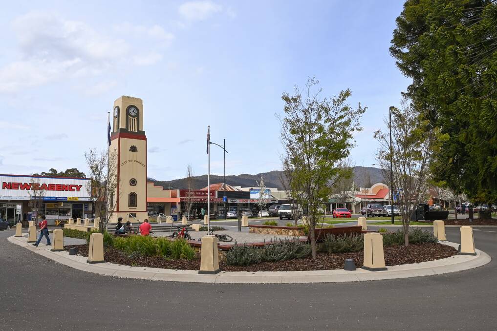 LET THERE BE LIGHT: Bright and other Alpine Shire towns will receive new LED street lights as part of the council's climate action plan adopted last year. Picture: MARK JESSER