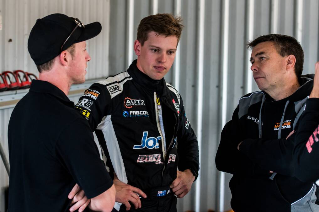 DOWN TO BUSINESS: Jordan Boys discusses testing setups with last years teammate Will Brown and Image Racing Team owner Terry Wyhoon at Winton Motor Raceway this week. Picture: TIM FARRAH
